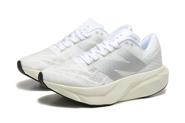 New Balance Elite v4 Shoes