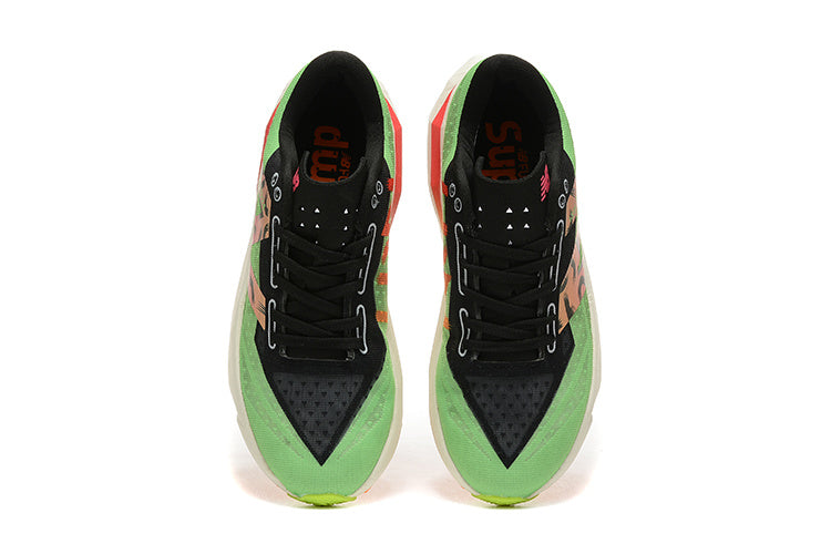 New Balance Elite v4 Shoes